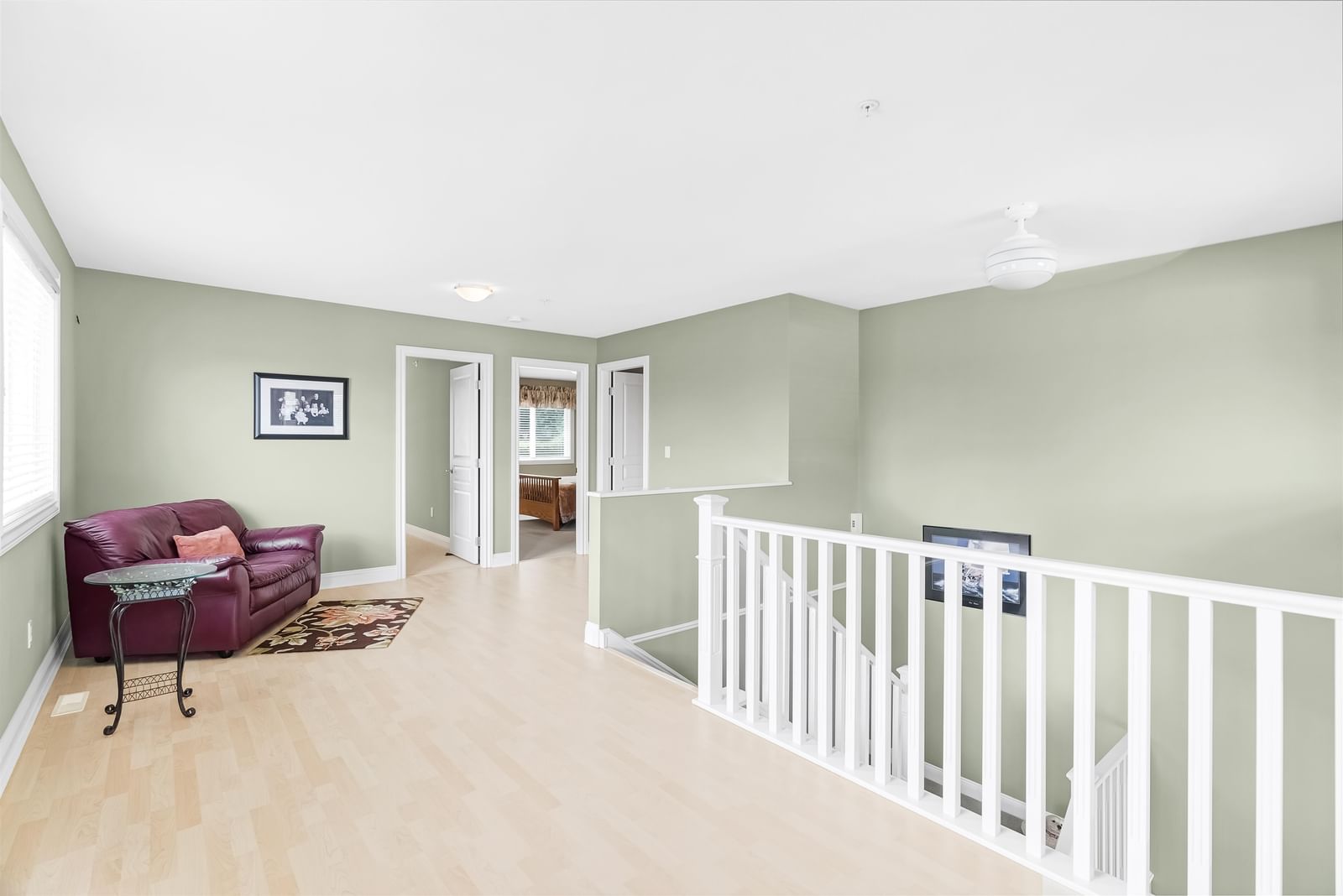 Listing Image 18