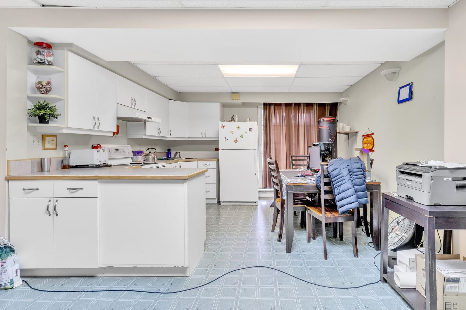 Listing Image 19