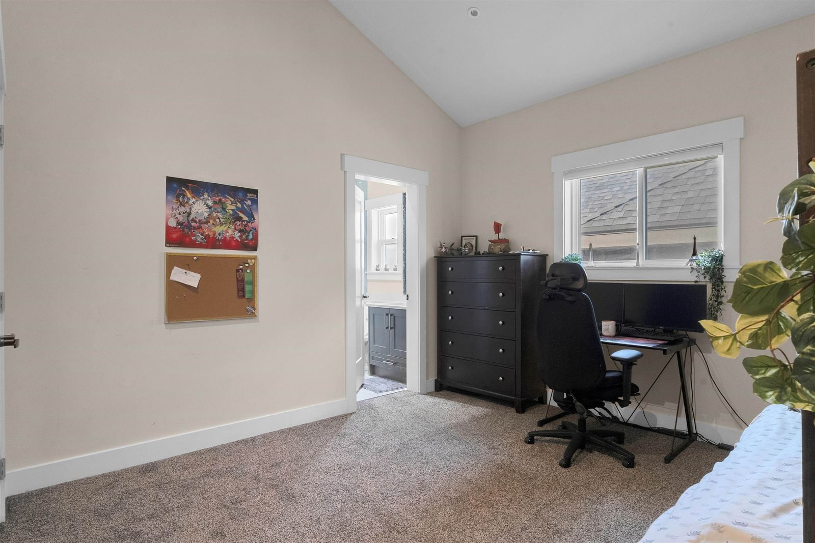 Listing Image 30