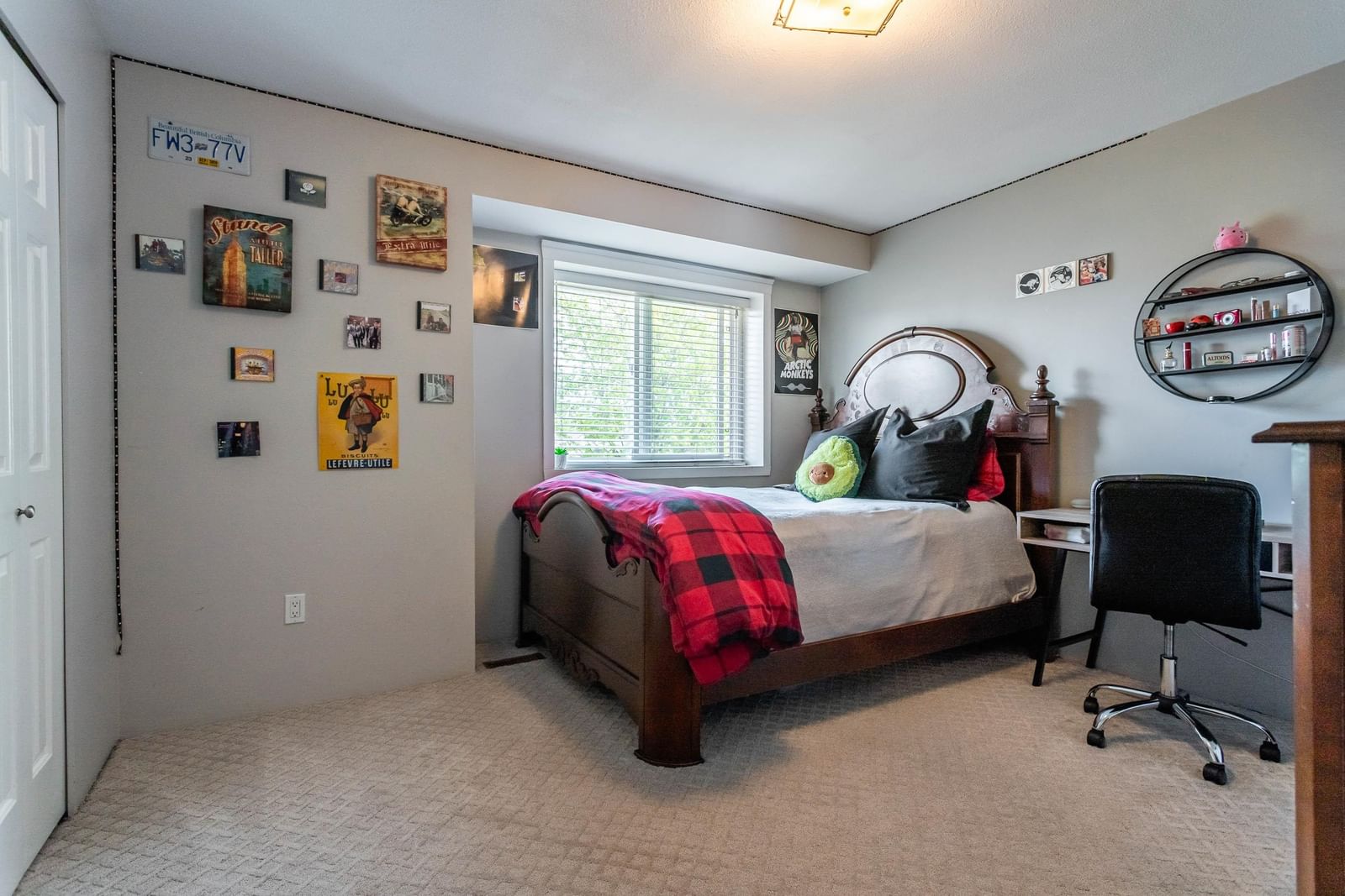 Listing Image 22