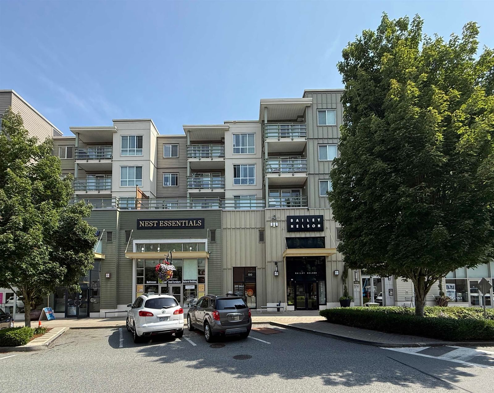 Listing Image 20