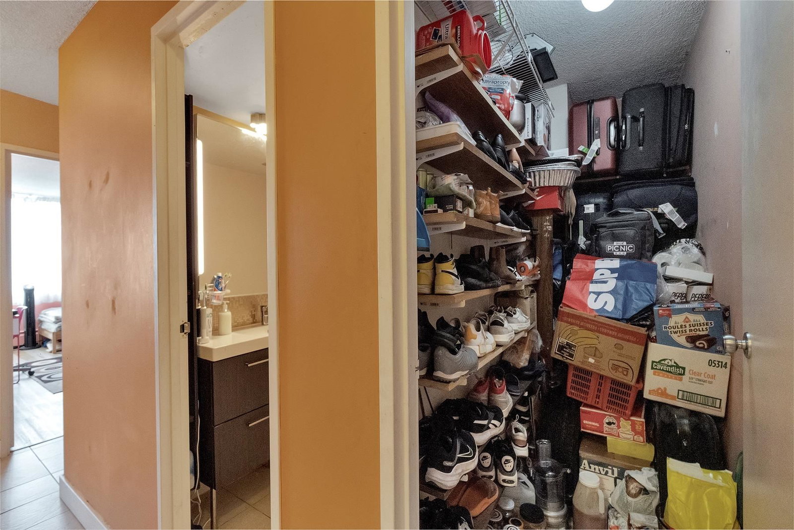 Listing Image 23