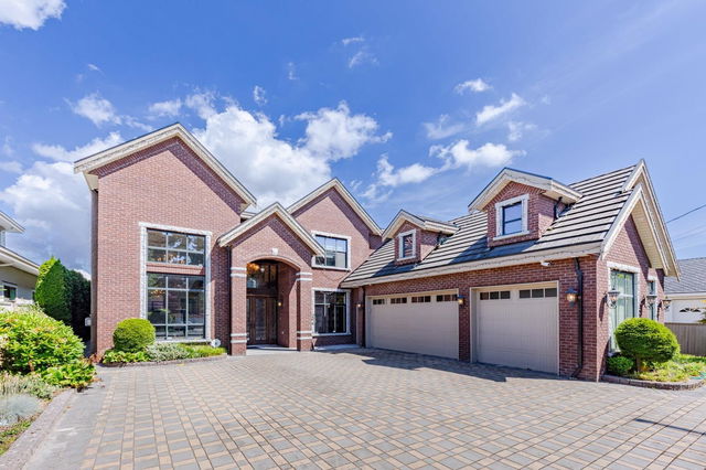 5628 Gibbons Drive