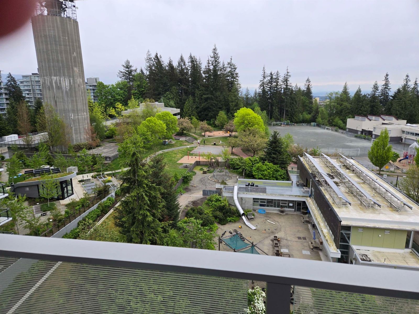 Listing Image 13
