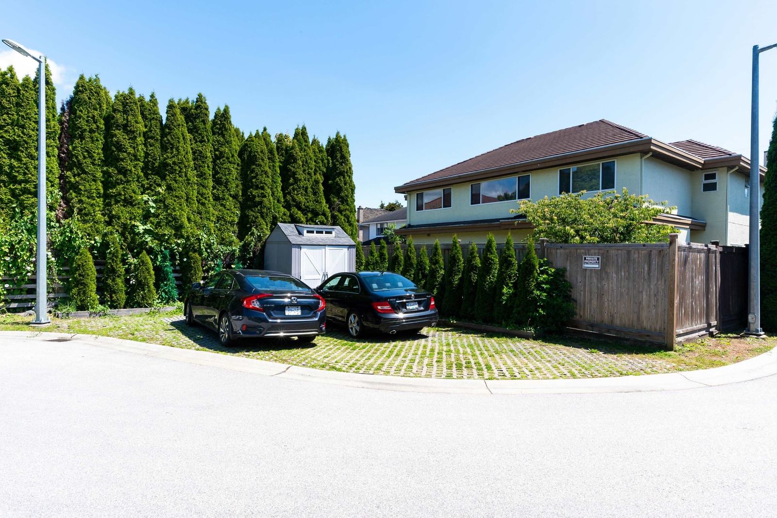 Listing Image 6