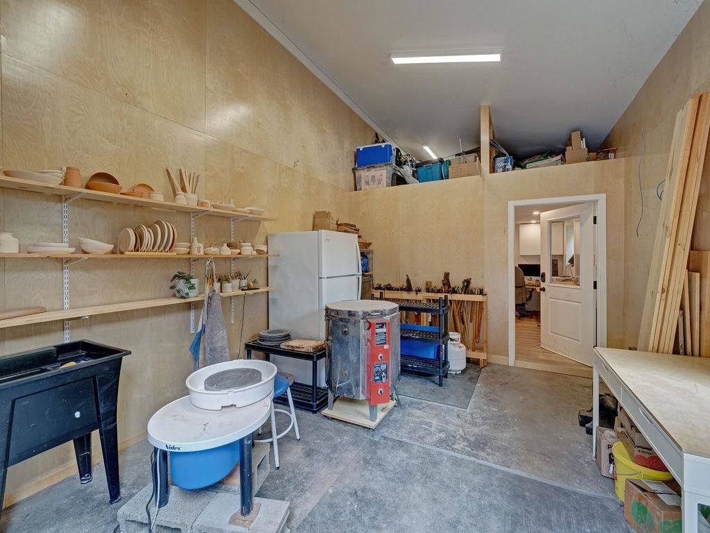 Listing Image 35