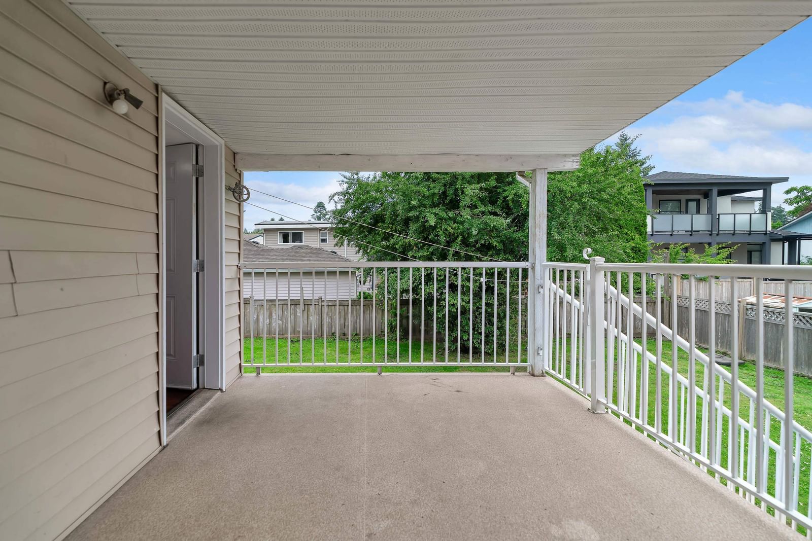 Listing Image 24