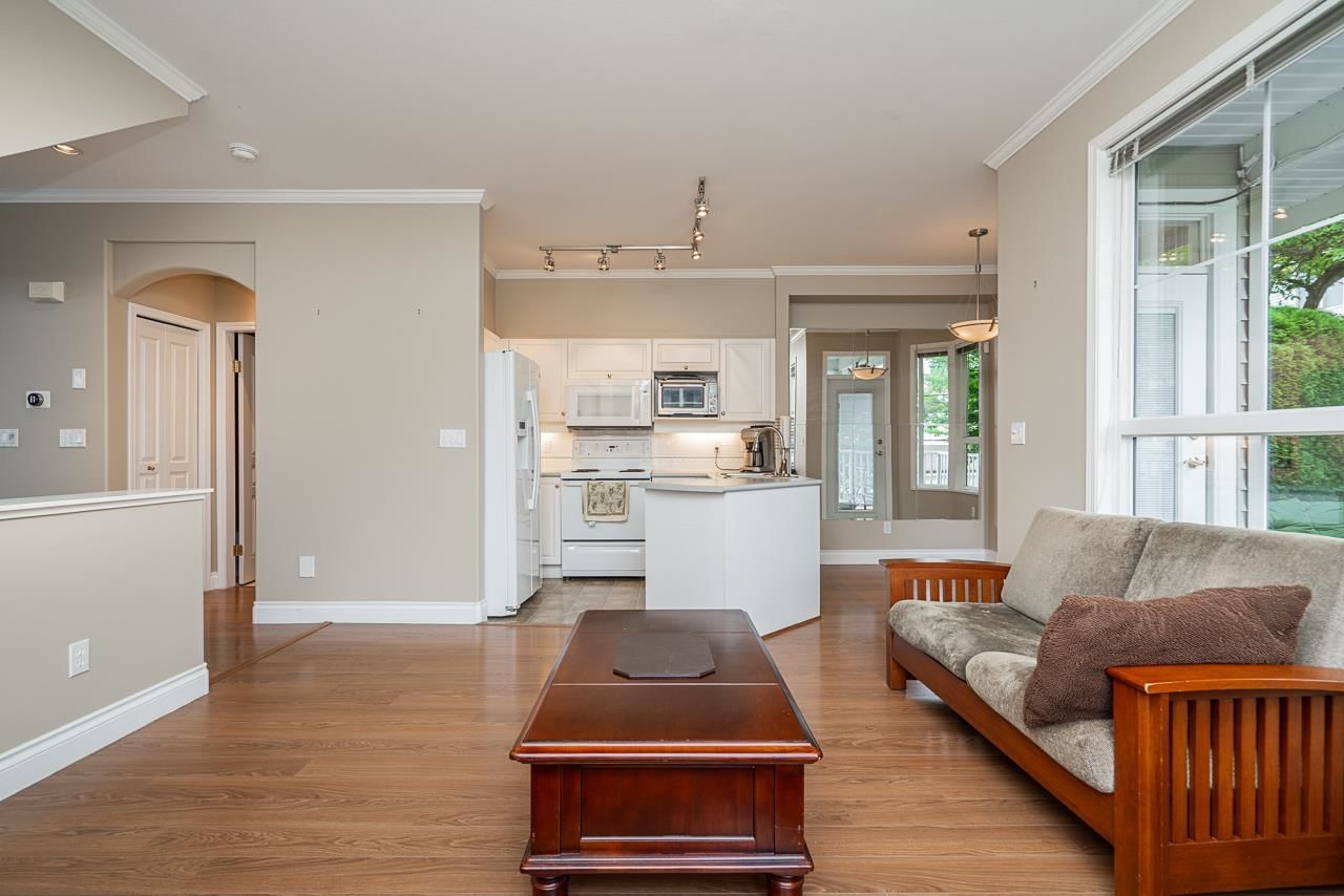 Listing Image 18