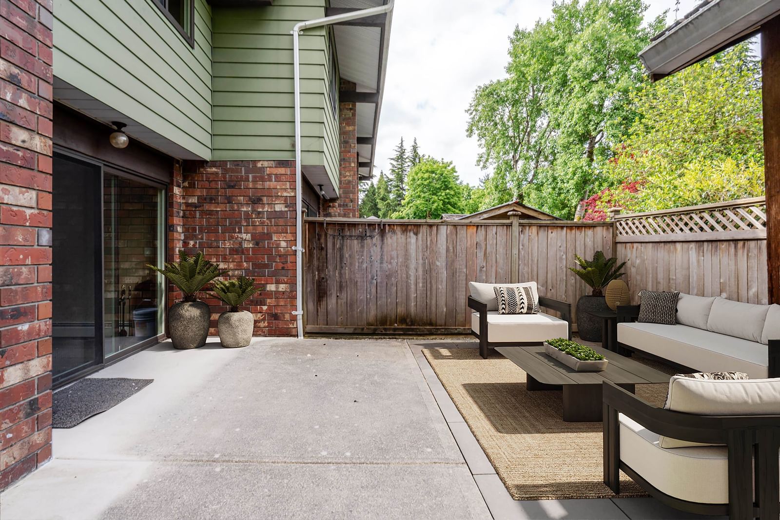 Listing Image 21