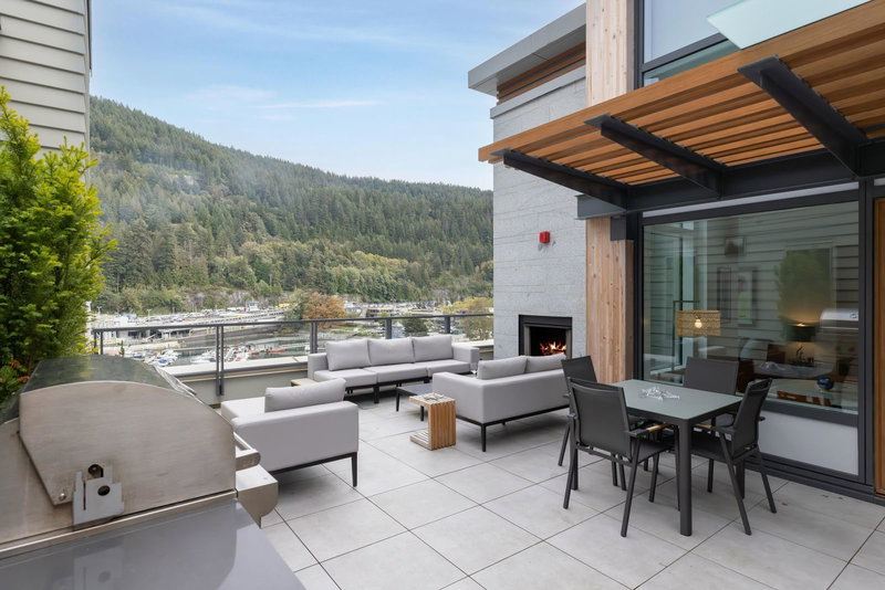 706 - 6707 Nelson Avenue, West Vancouver, V7W 0A4 | Image 3