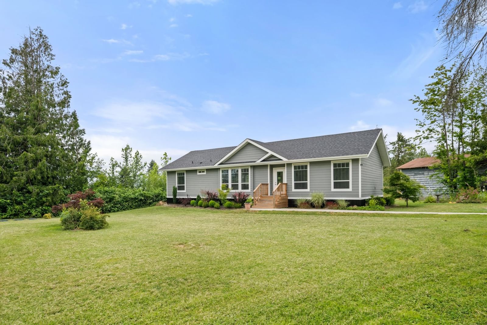 Listing Image 24