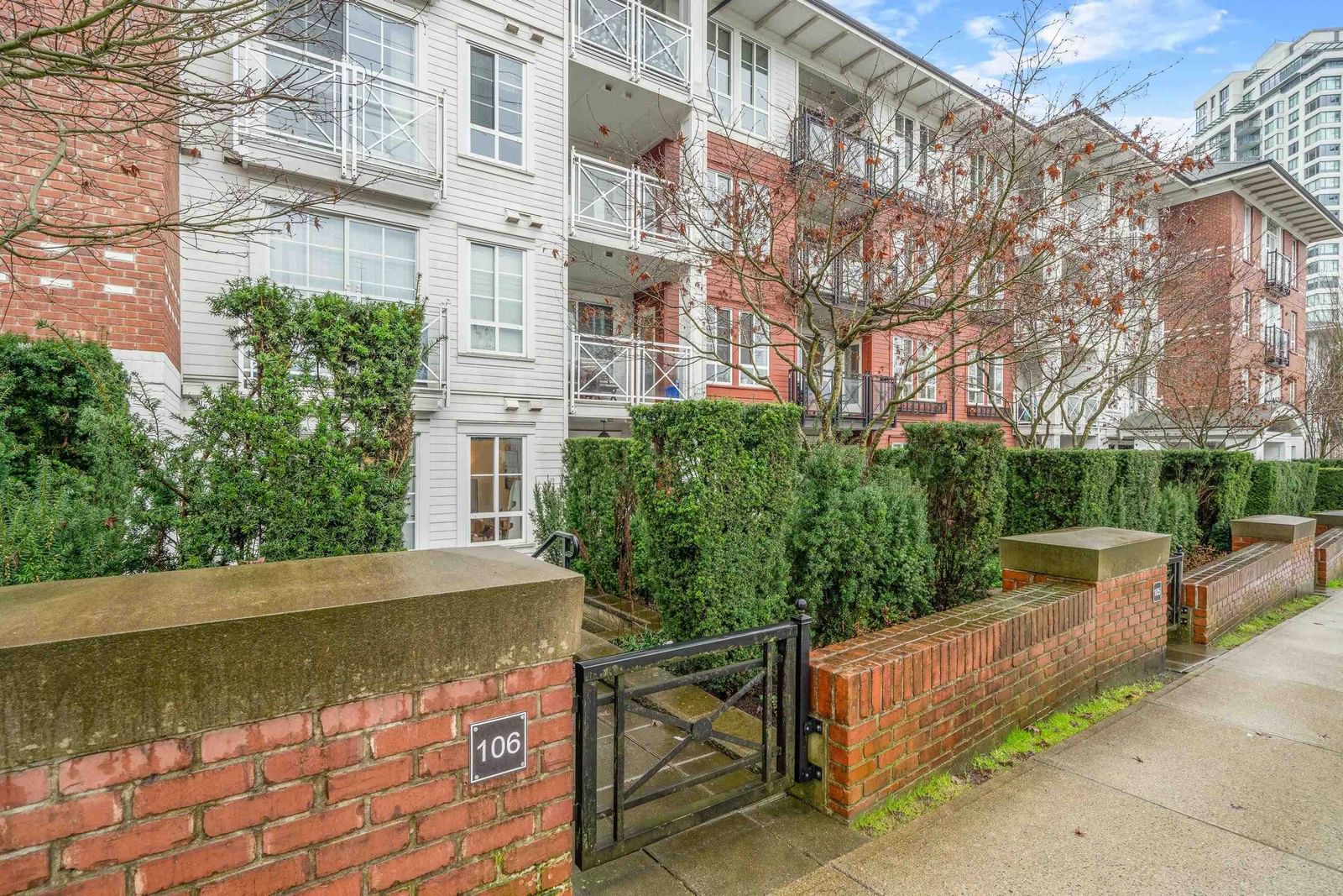 Listing Image 22