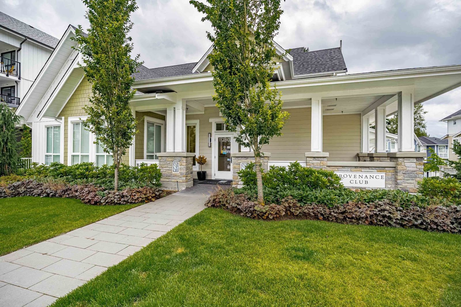 Listing Image 19