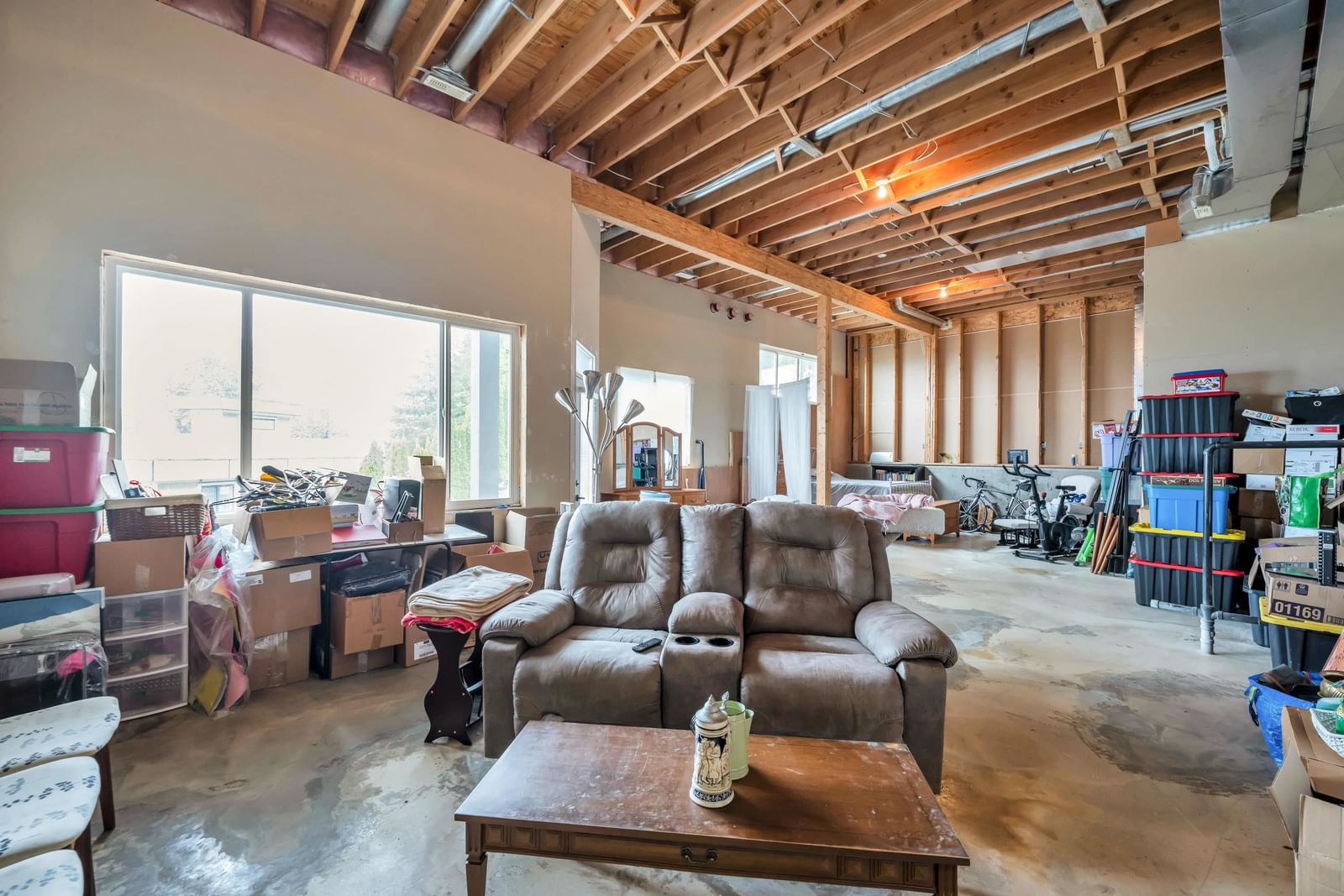 Listing Image 32
