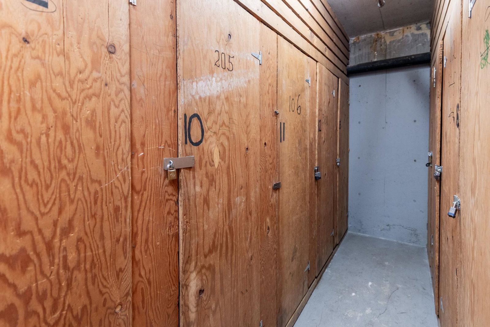 Listing Image 31