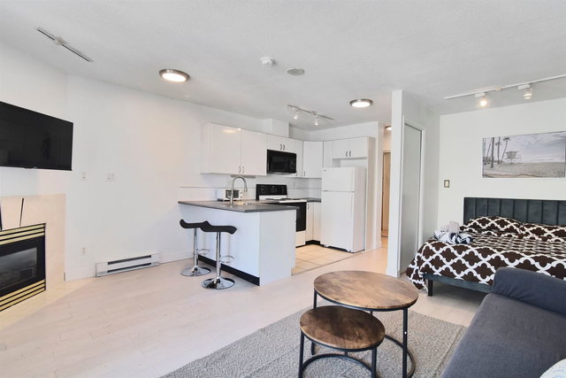 2801 - 939 Homer Street