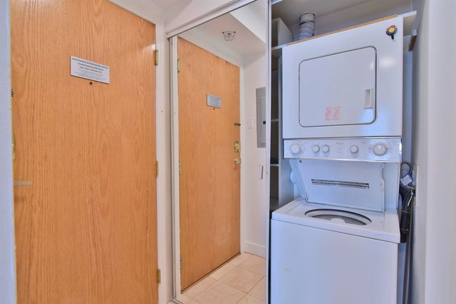 2801 - 939 Homer Street