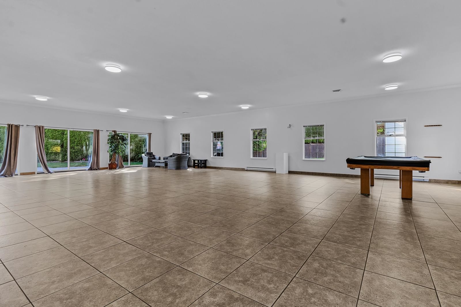 Listing Image 26