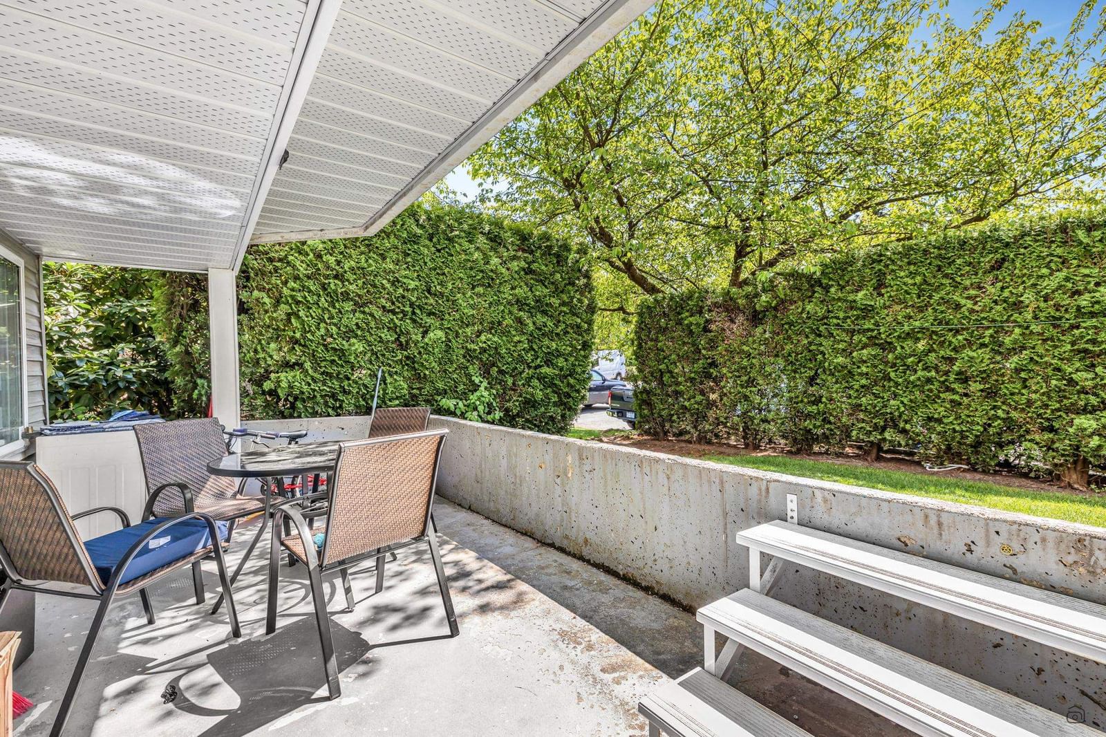 Listing Image 16