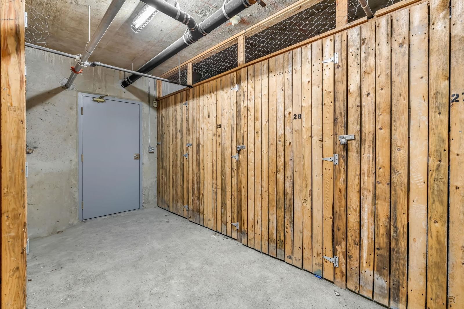Listing Image 20