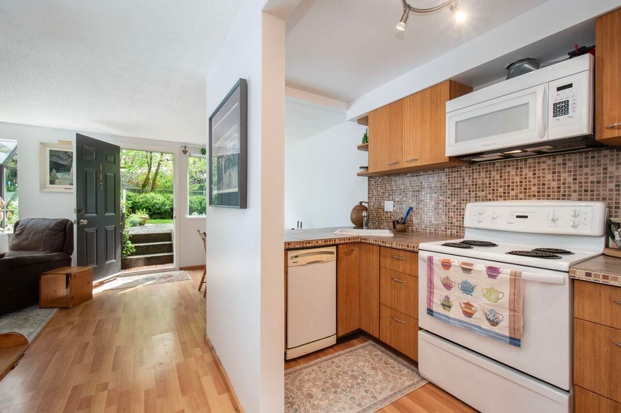 Listing Image 12