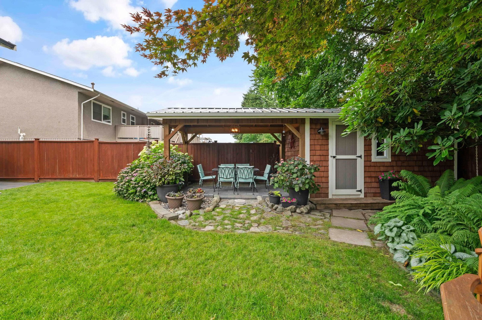 Listing Image 32