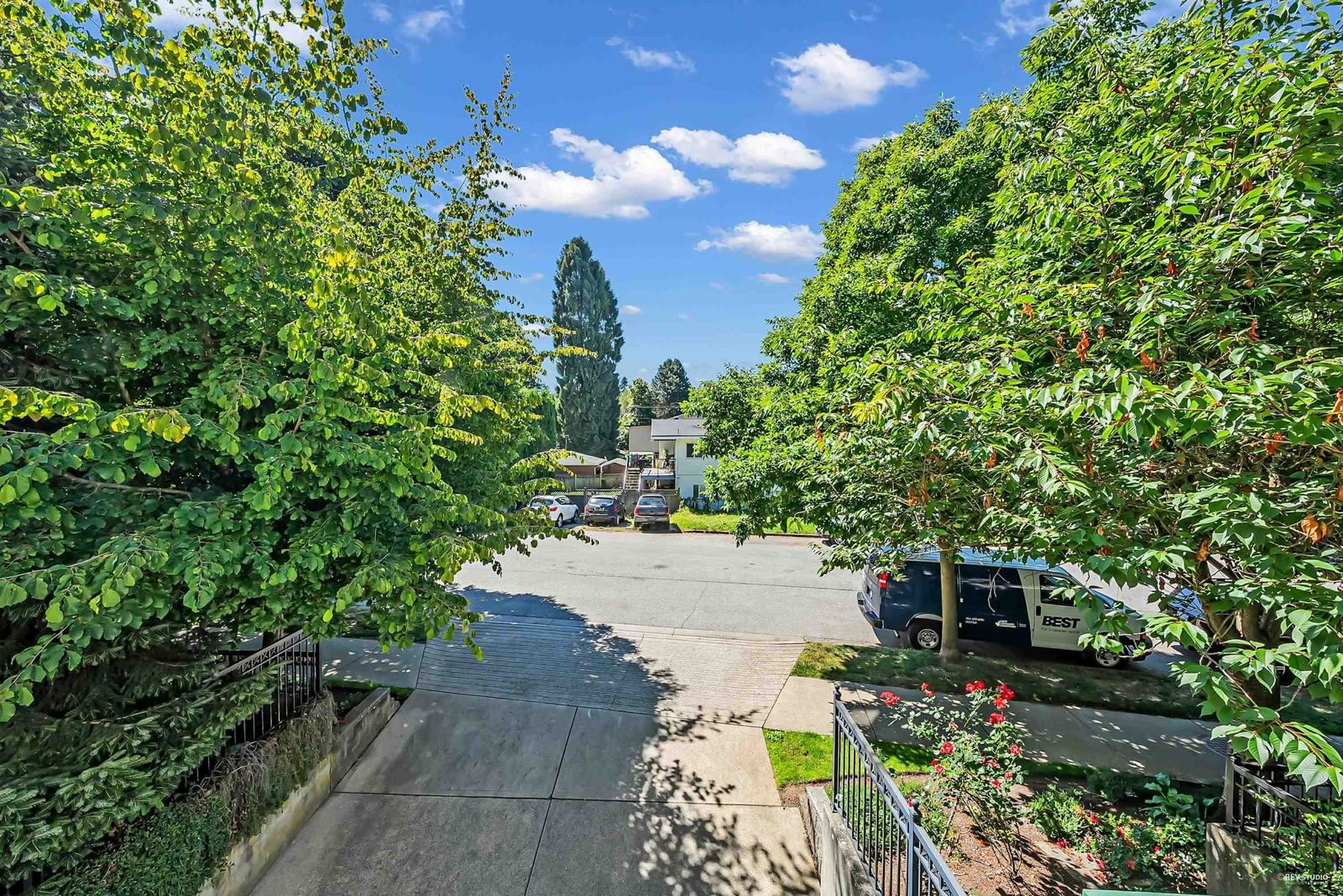 Listing Image 20