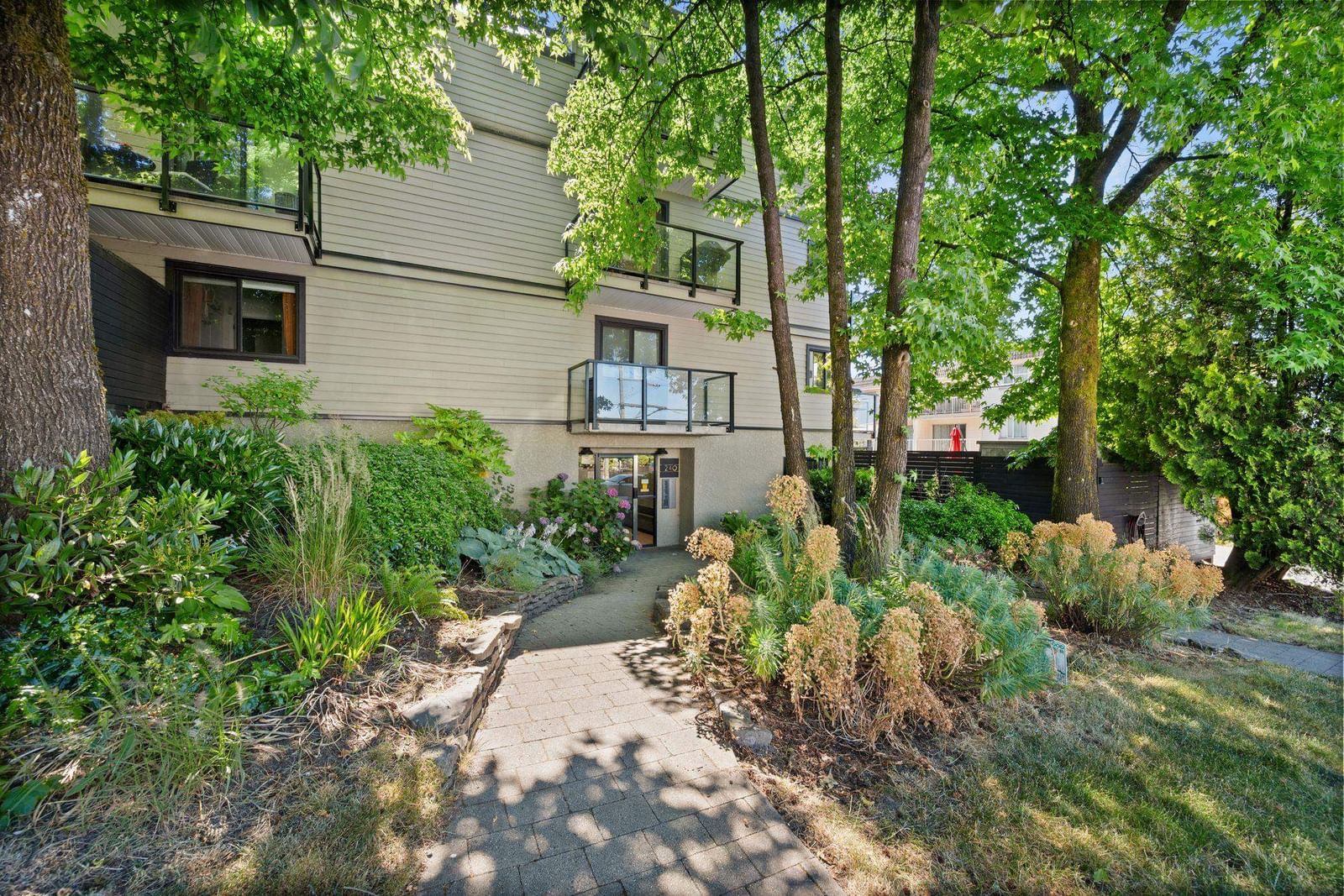Listing Image 25