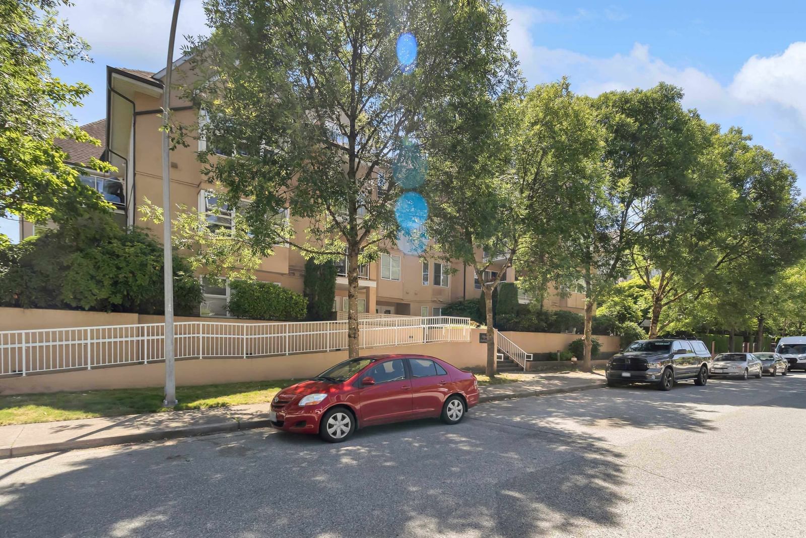 Listing Image 31