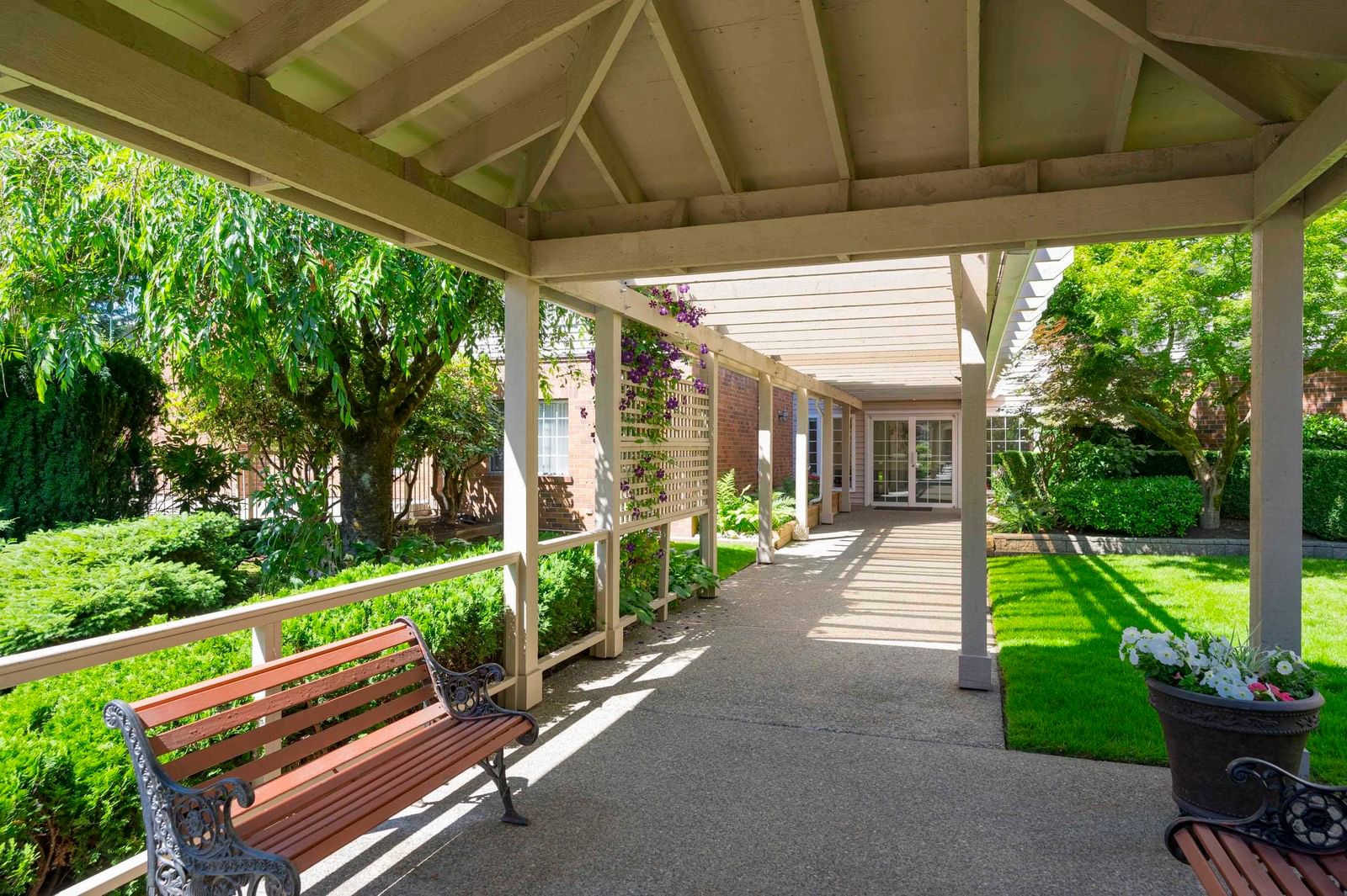 Listing Image 19