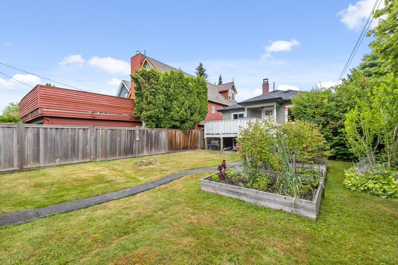 Listing Image 24