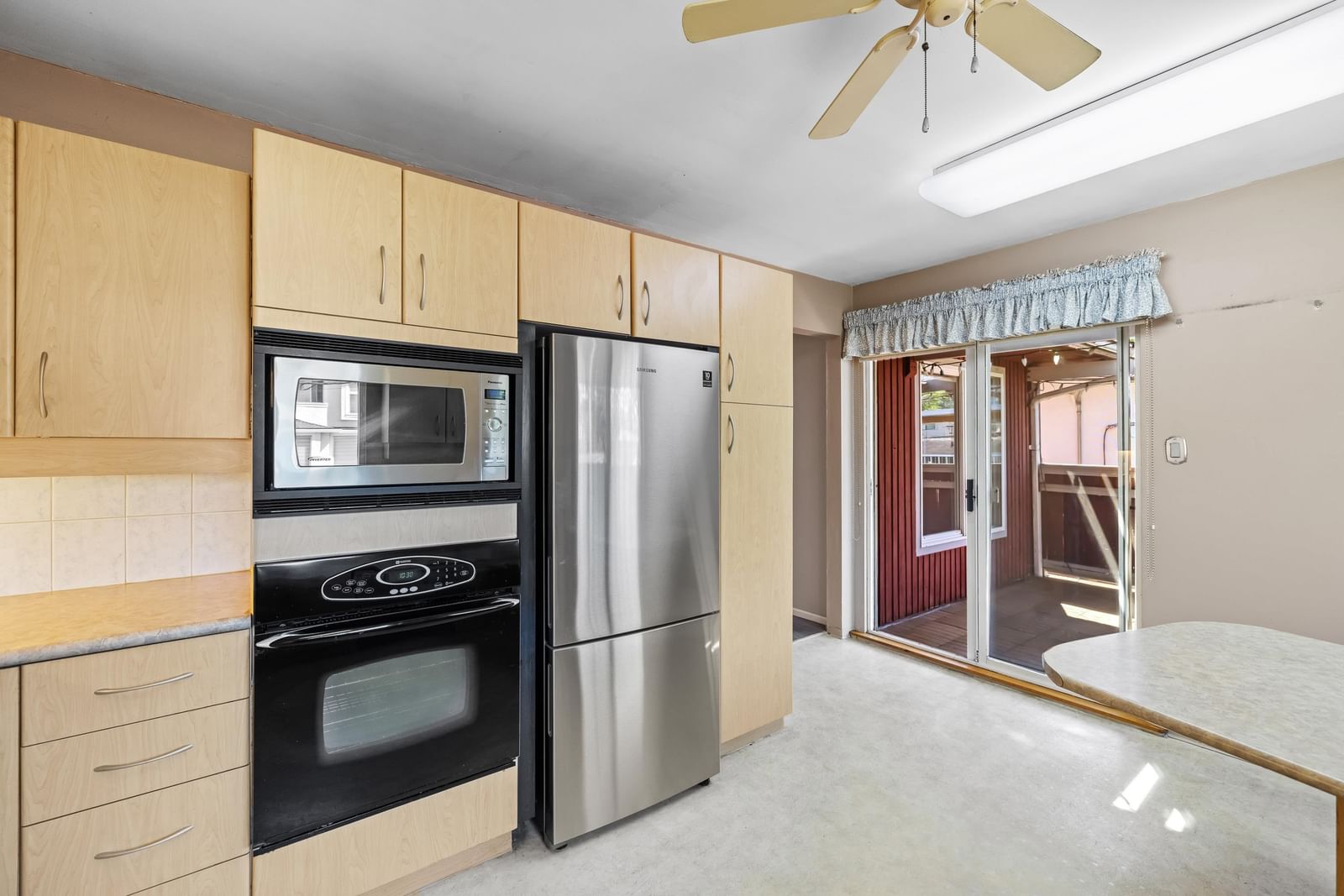 Listing Image 14