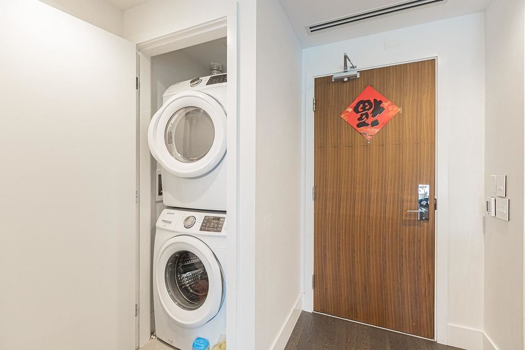 Listing Image 17