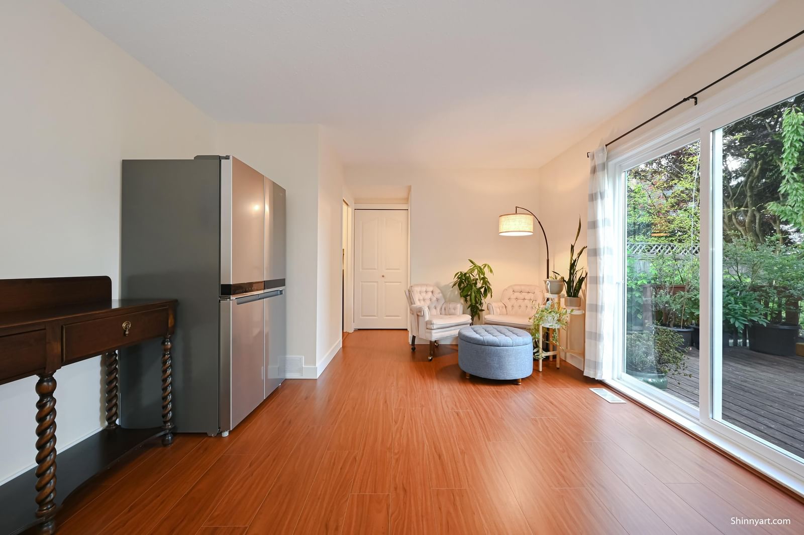 Listing Image 15