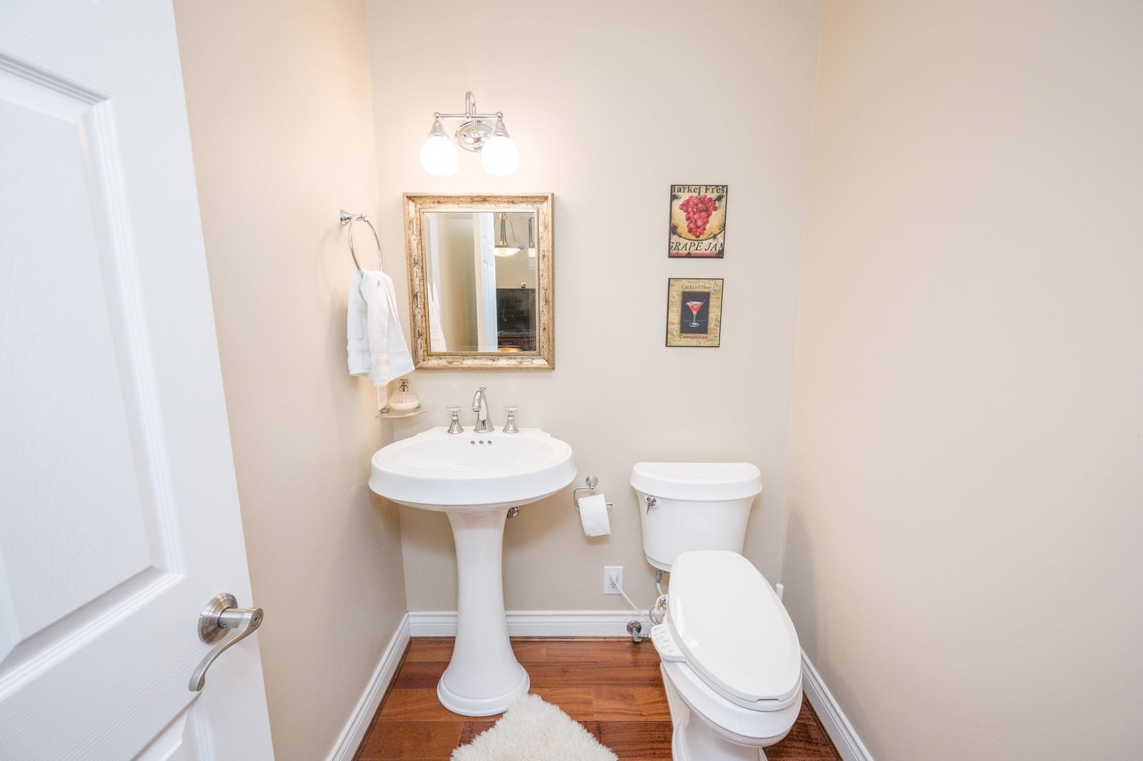 Listing Image 10