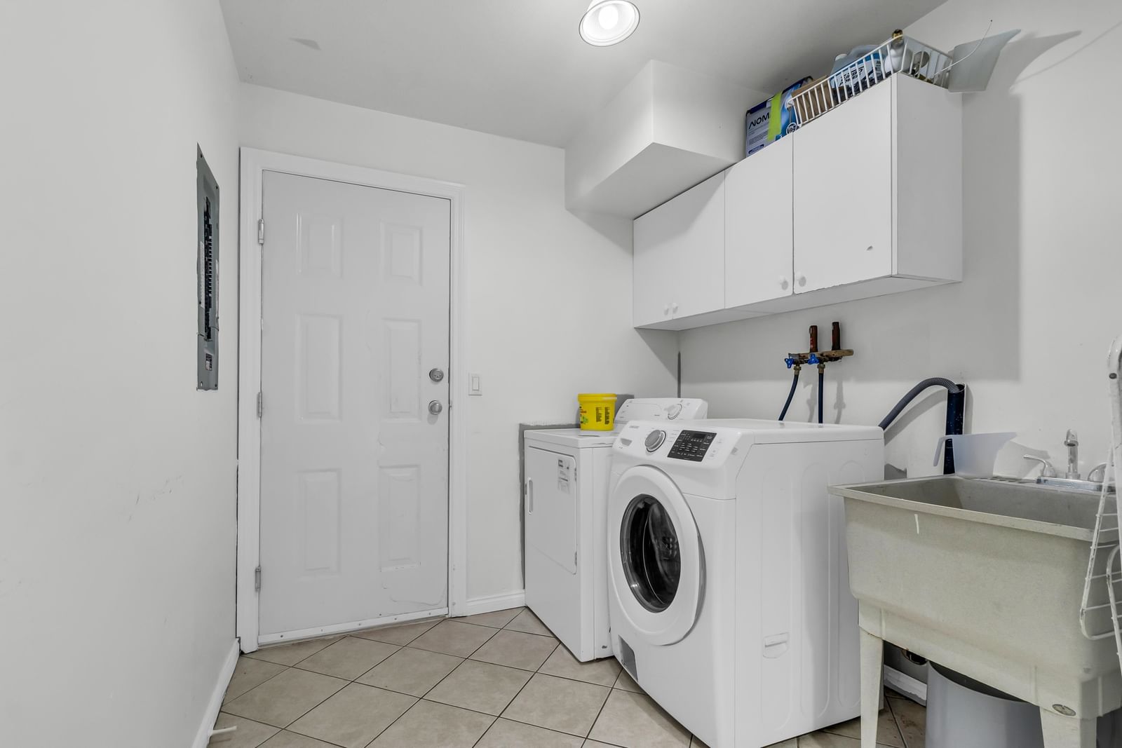 Listing Image 15