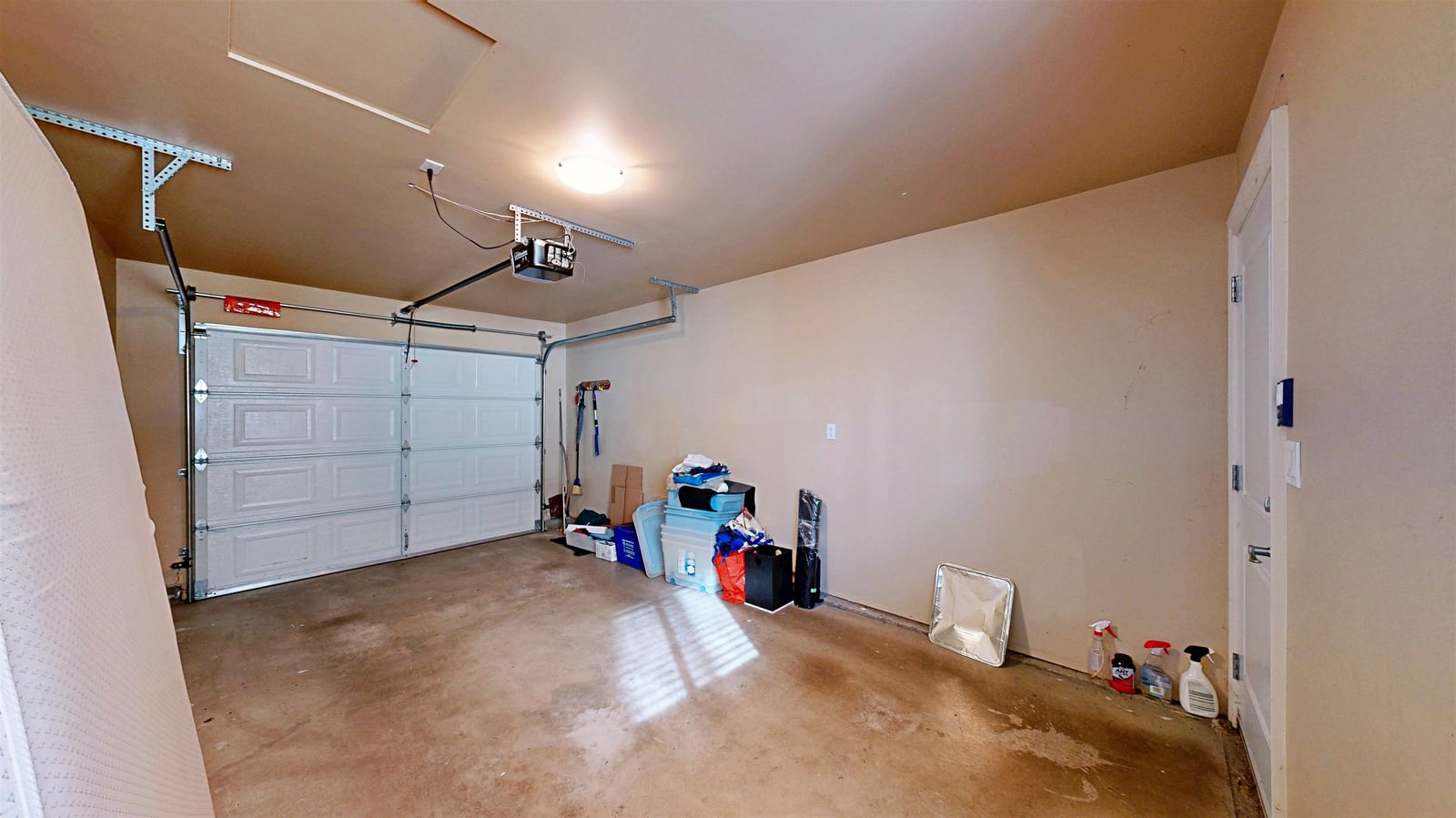 Listing Image 33
