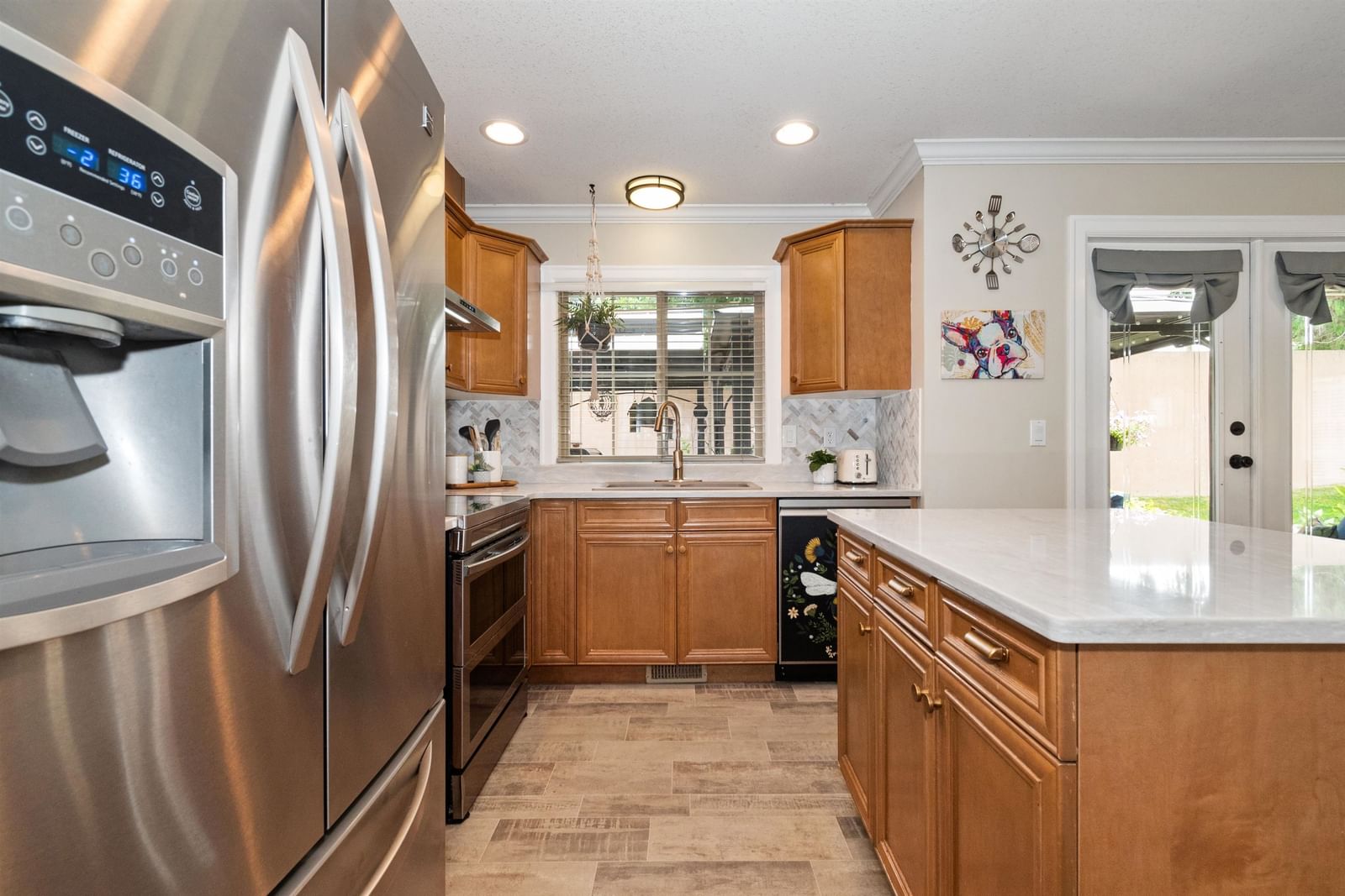 Listing Image 13