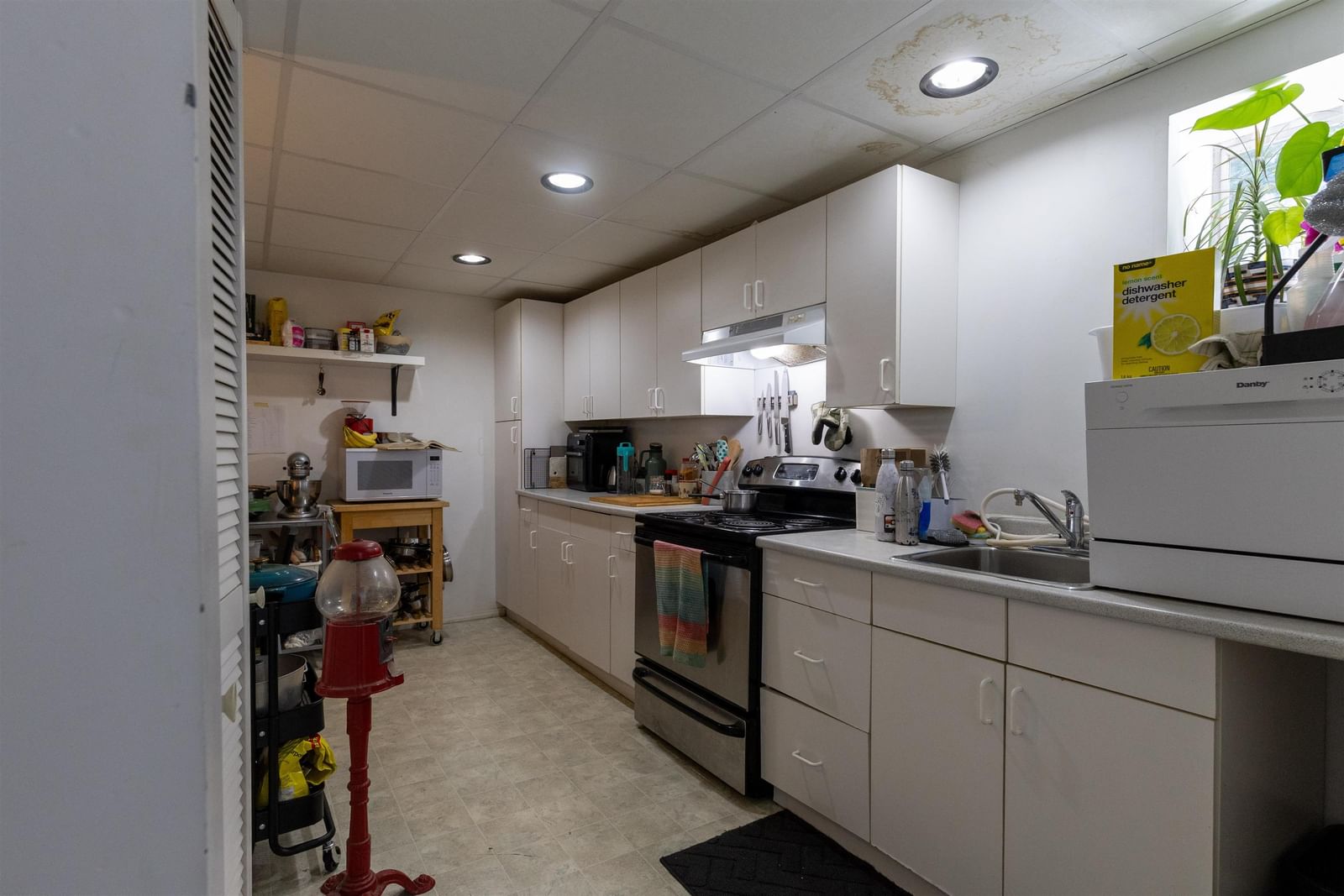 Listing Image 17