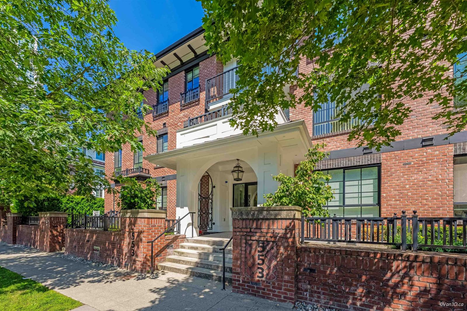 Listing Image 18