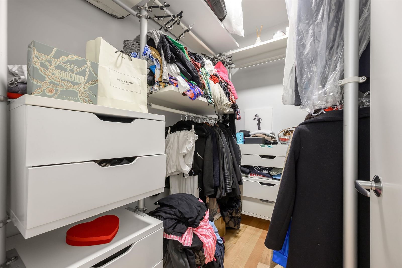 Listing Image 17