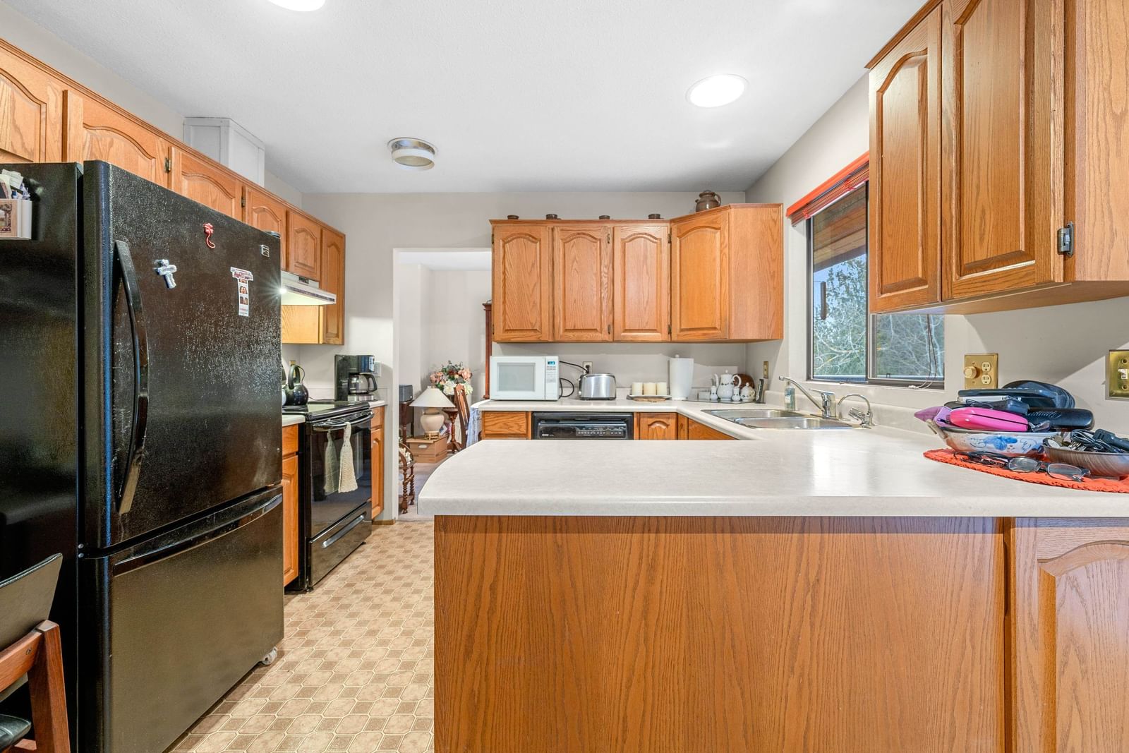 Listing Image 11