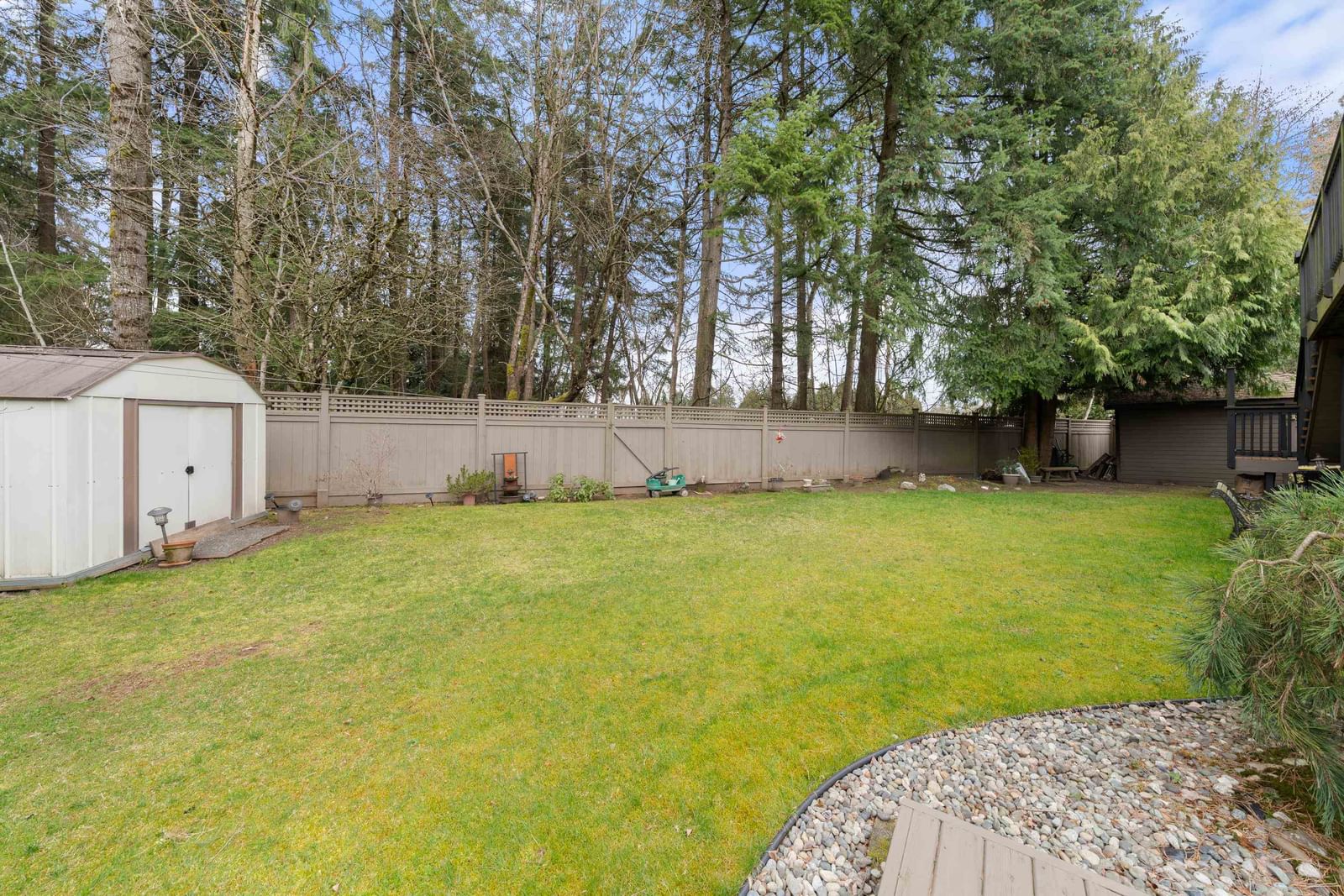 Listing Image 37