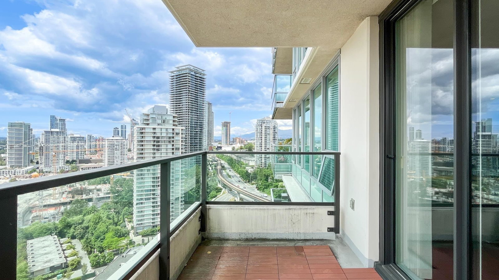 Listing Image 20