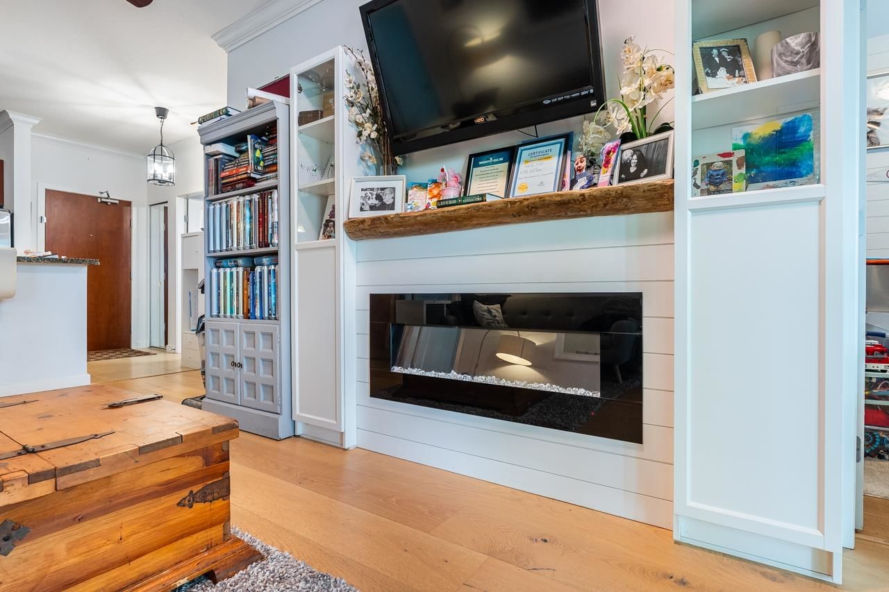 Listing Image 13