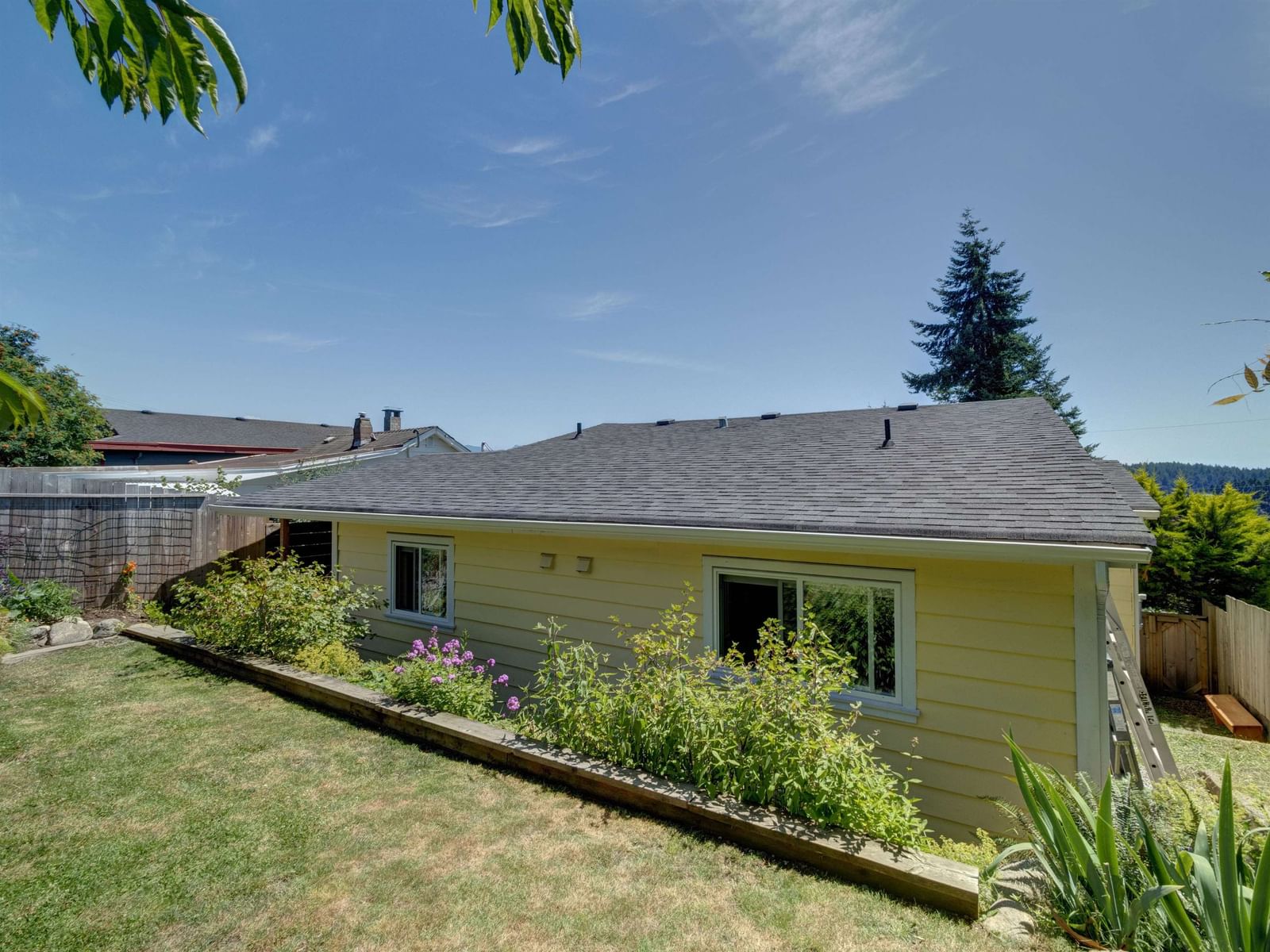 Listing Image 28