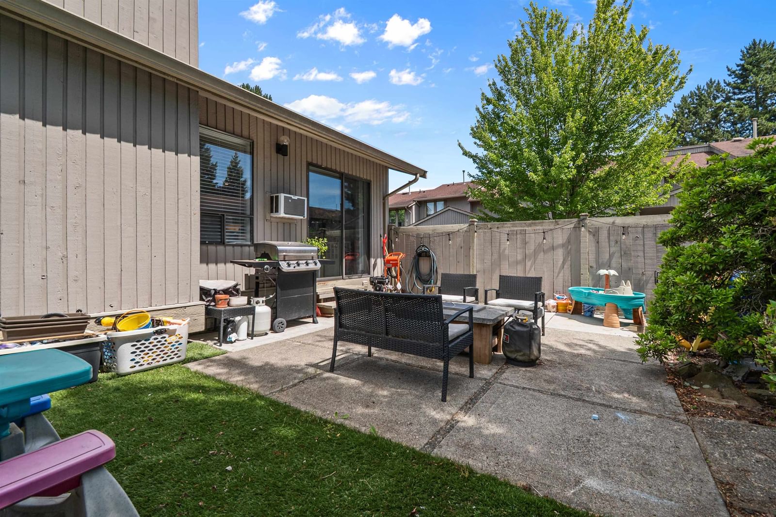Listing Image 24