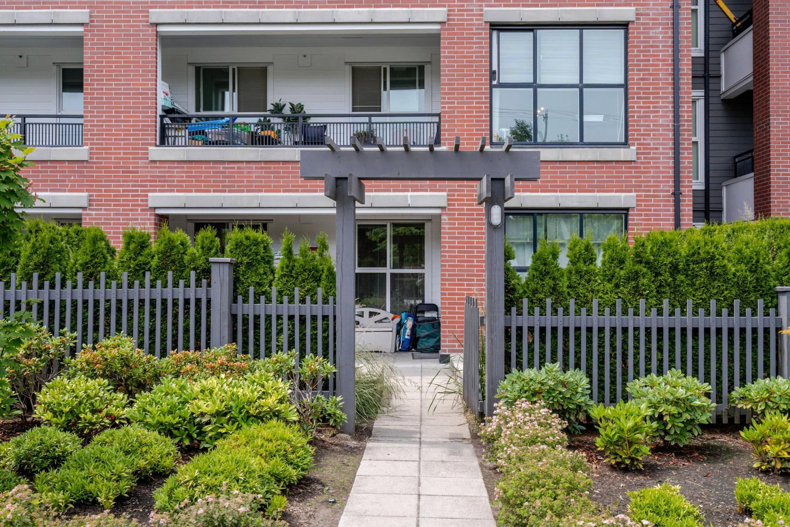 Listing Image 16