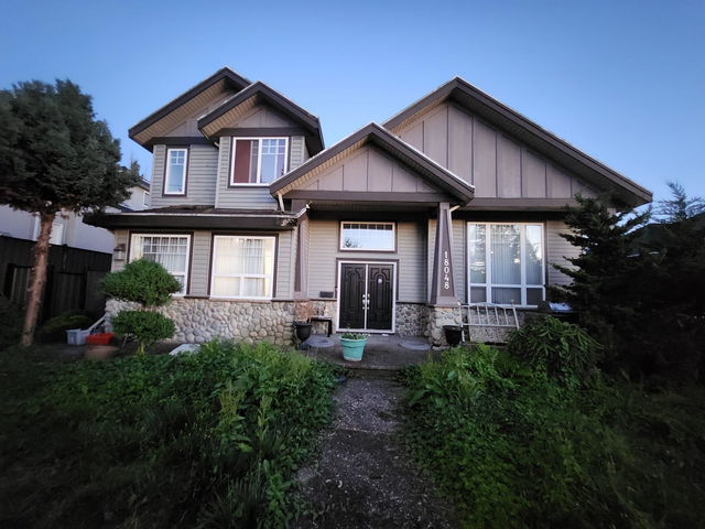 18048 64 Avenue