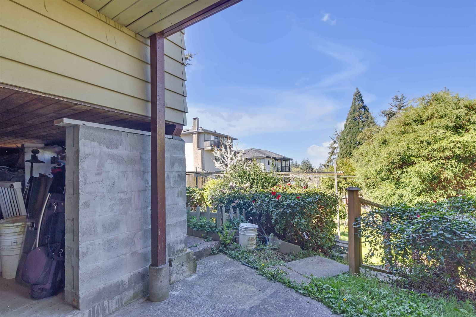 Listing Image 32